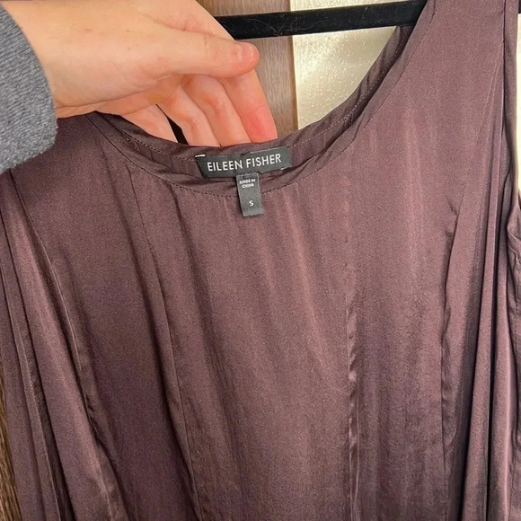 Eileen Fisher Silk Flowy Deep Maroon Tank Top Size S - Picture 3 of 4